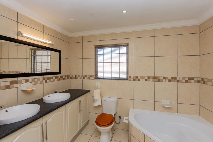 4 Bedroom Property for Sale in Port Owen Western Cape